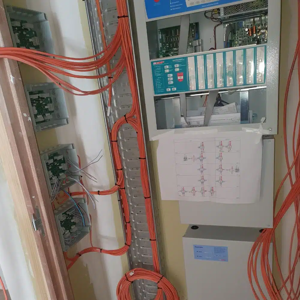 PMP ELEC électricien à Mandelieu dans les Alpes-Maritimes, le Var et Monaco (5) Accueil | PMP ELEC